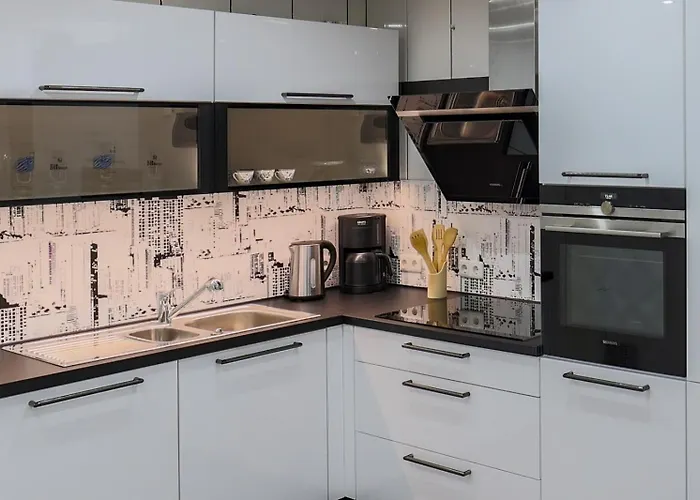 Naehe Duesseldorf Airport Messe *